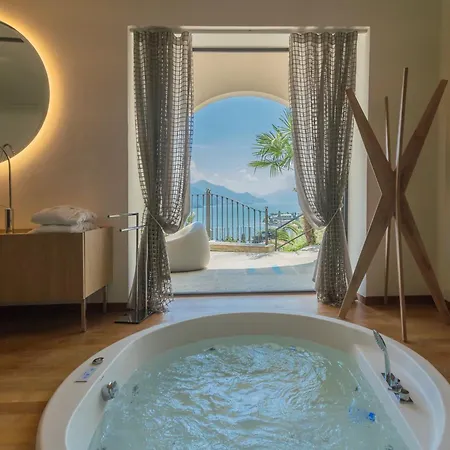 Villa Donatella - Lake Como Infinity Pool & Private Spa Villa