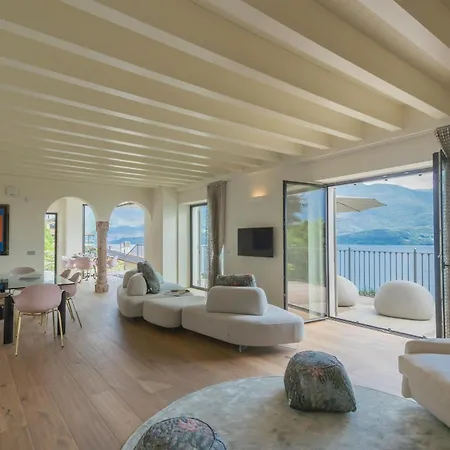 Villa Donatella - Lake Como Infinity Pool & Private Spa Villa *